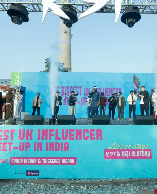 Audience engaging experiential marketing campaign